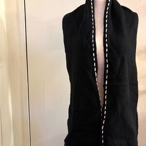 Kenneth Cole Reaction Wool Scarf